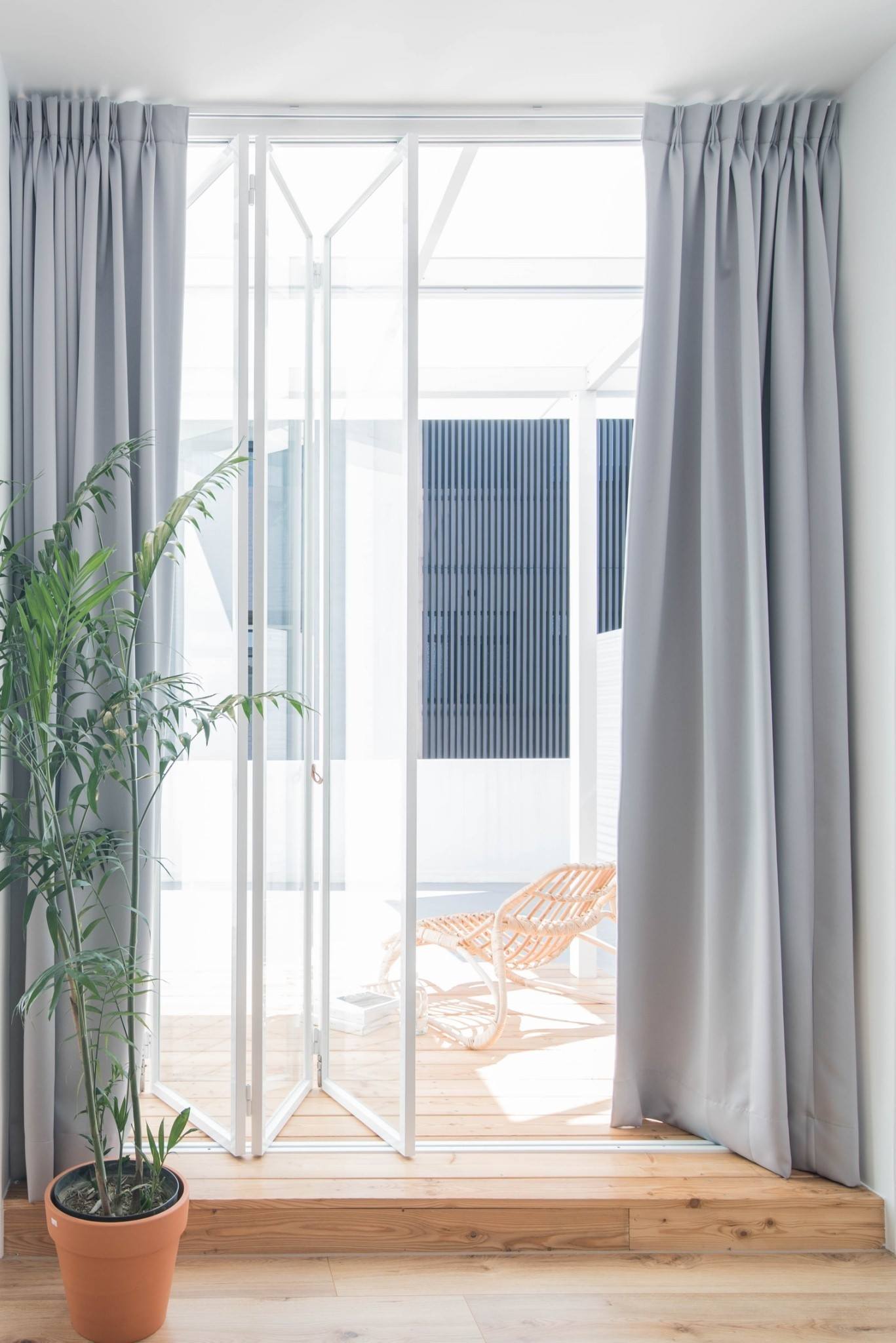 灰色窗帘如何搭配纱帘？提升家装质感的秘诀