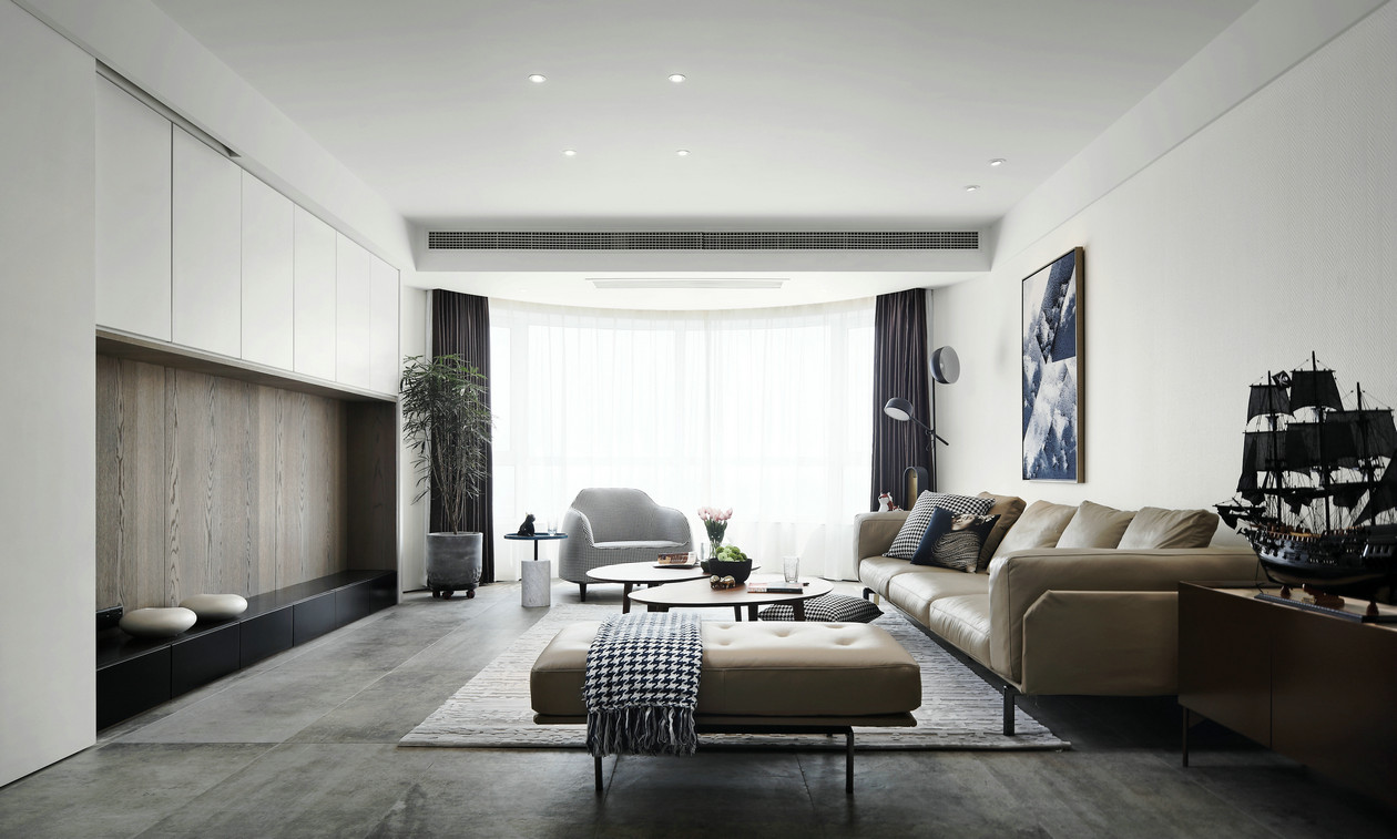 客厅与阳台如何打通设计，打造宽敞明亮的家居空间