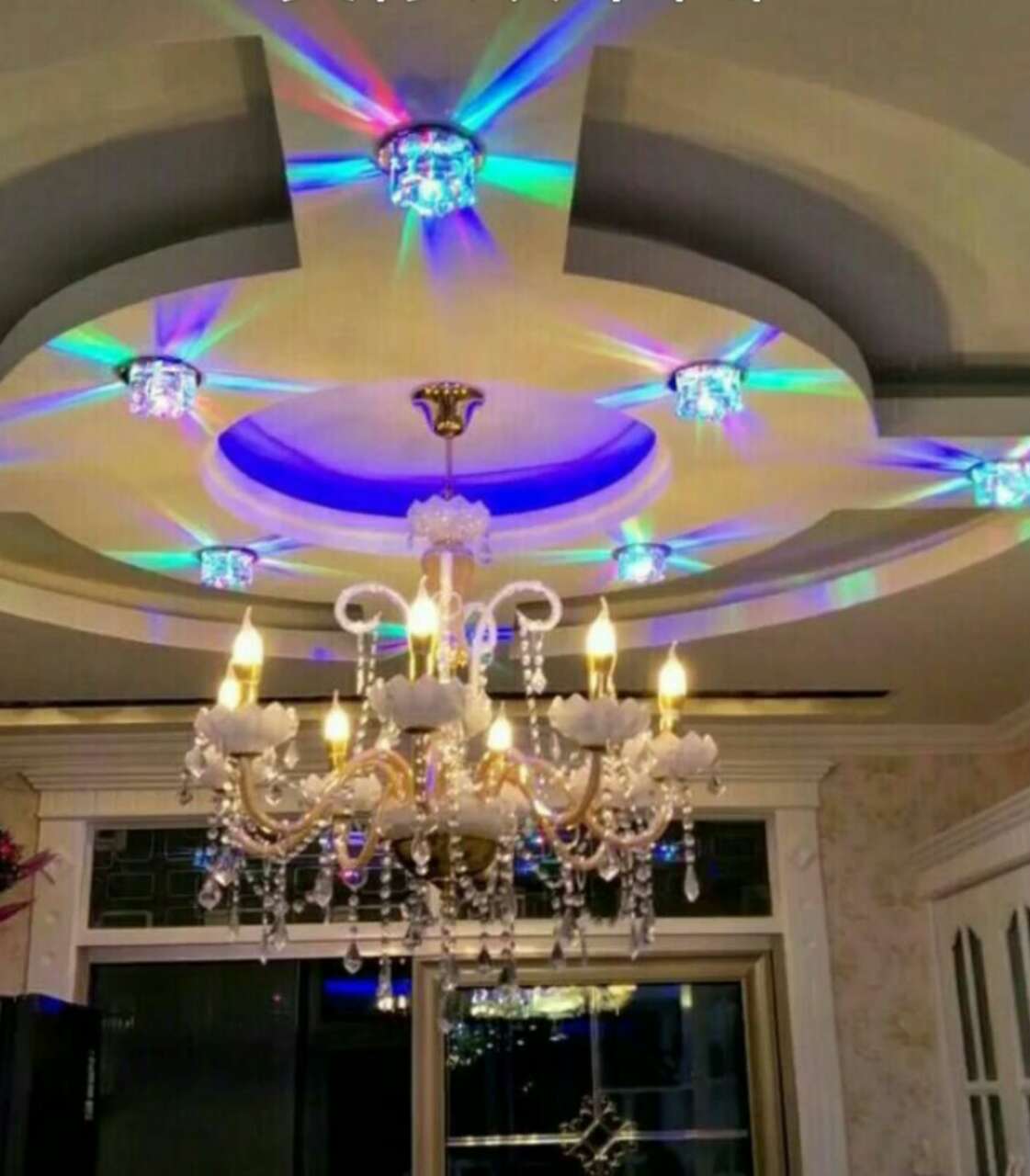 餐厅吊灯尺寸选择指南，让空间更协调美观