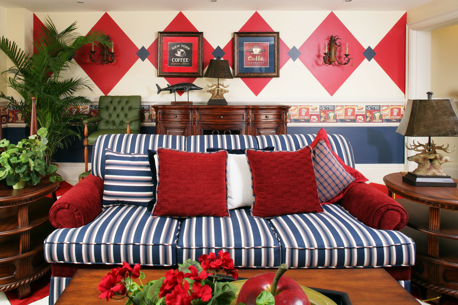 棕红色沙发搭配沙发垫的精选方案