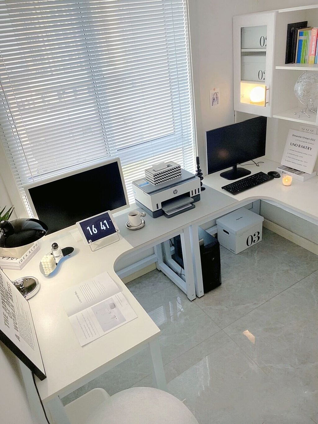 如何打造实用又美观的桌面布置方案