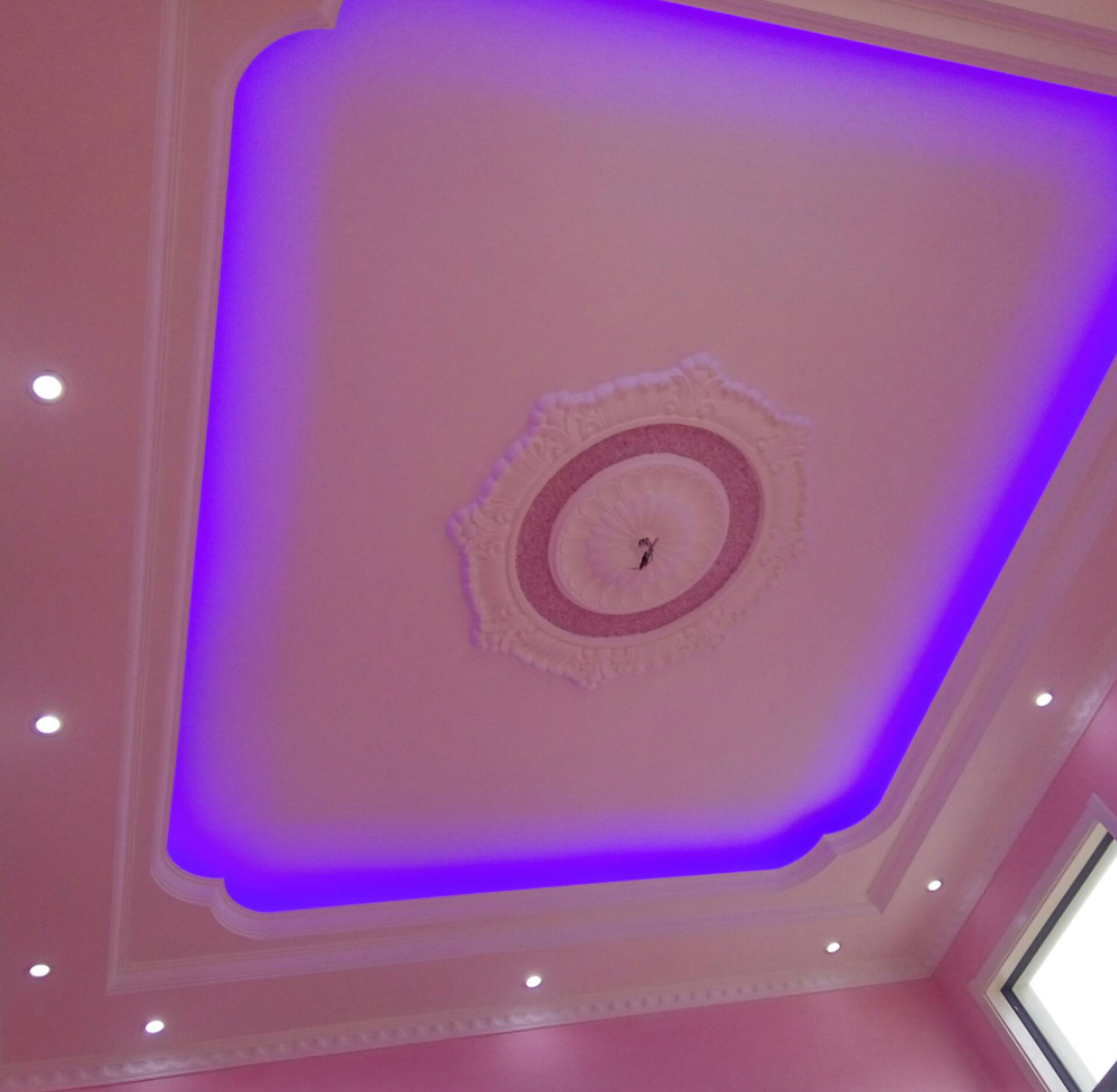 美容院吊顶灯怎么安装更好看？专业设计攻略