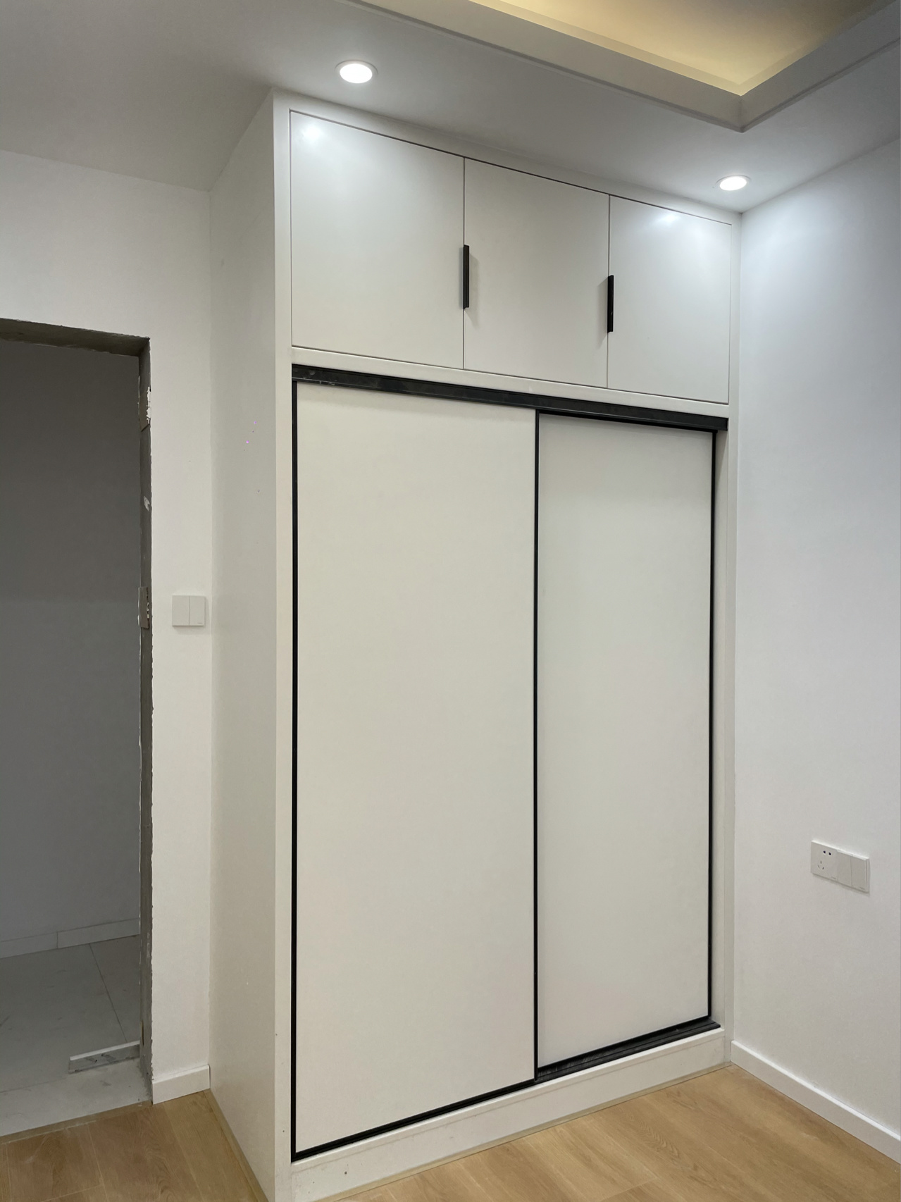 门单包套与双包套选购指南：哪个更好看？