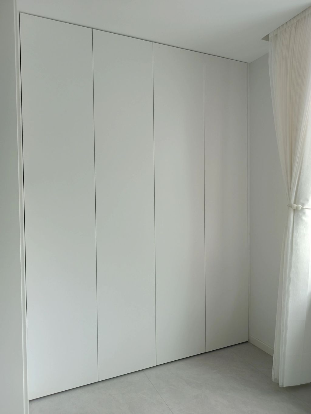 欧派定制衣柜用什么板材好？揭开选材秘诀