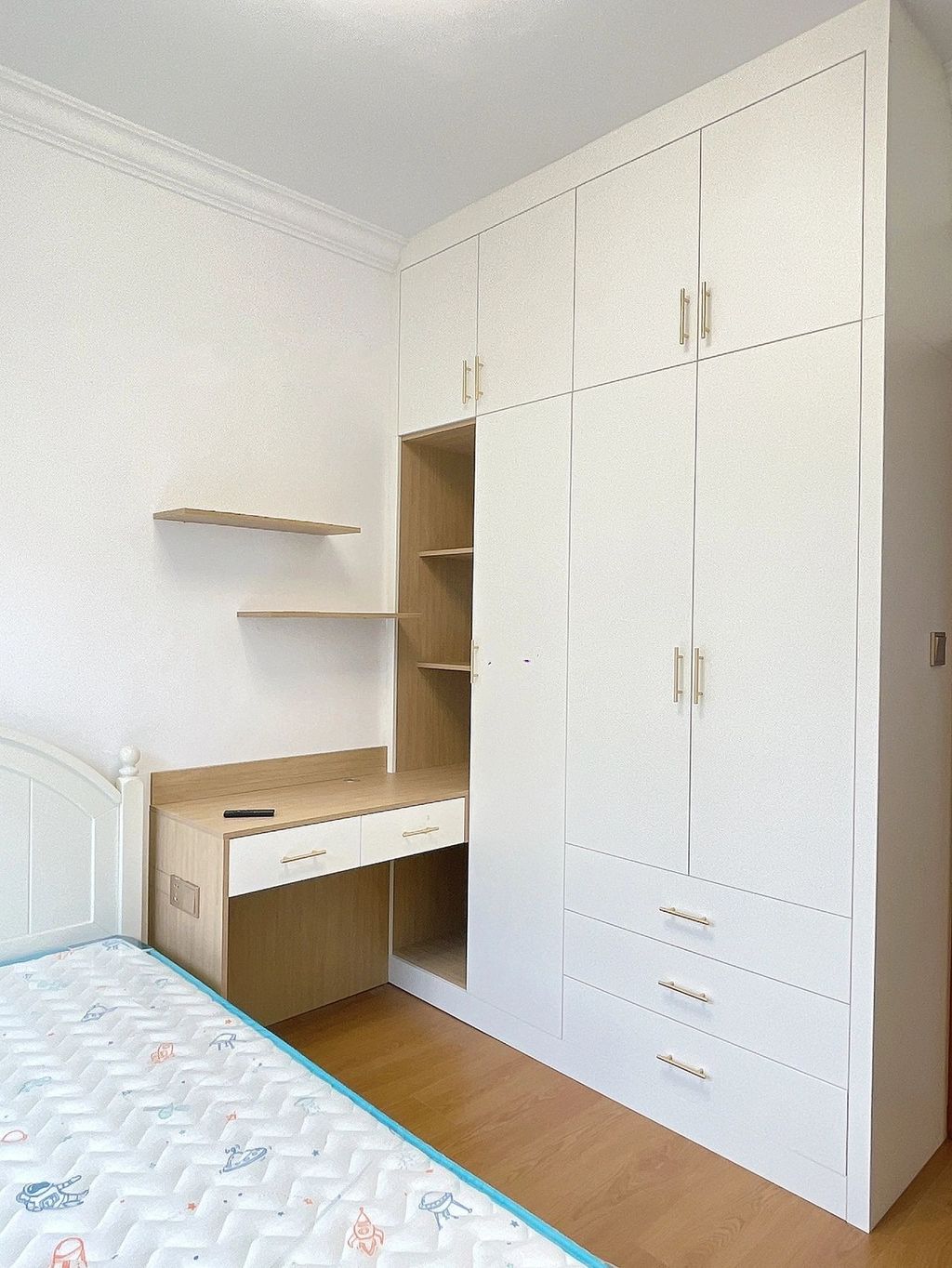 10平米小房间改造：小空间里的大创意