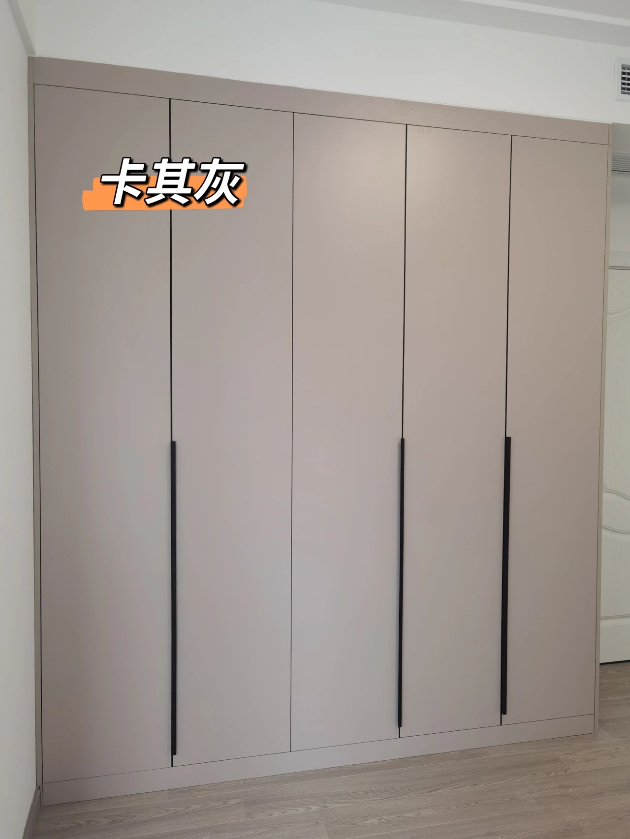 衣柜侧柜设计，提升空间利用率的实用选择