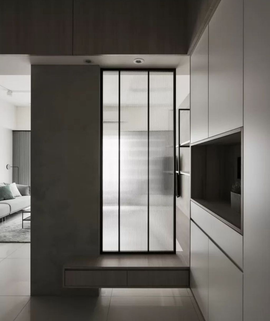 云暮灰家装房门如何提升空间质感？